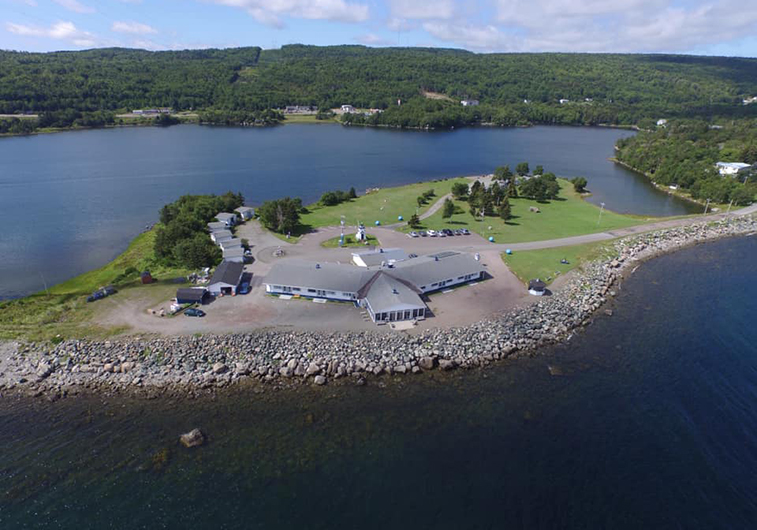 Cove Motel, Auld�s Cove, NS