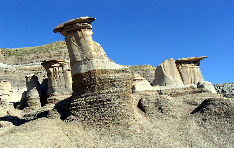 Hoodoos, Drumheller, Alberta, photo by Gorgo, Wikimedia Commons